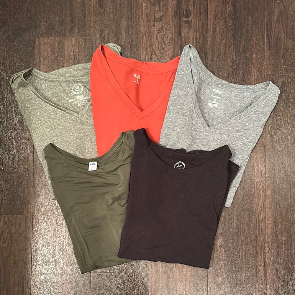 Bundle of V-Neck T-Shirts in Various Colors
